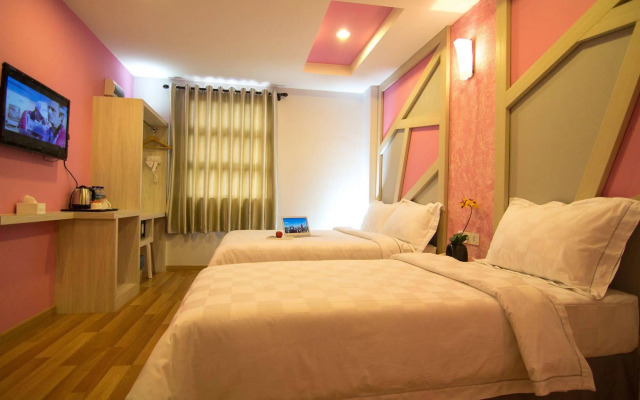 Sunshine Inn Plus
