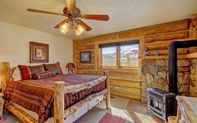 Barton Cabin by RedAwning