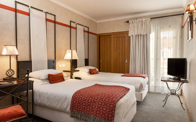 Solar Do Castelo, a Lisbon Heritage Collection