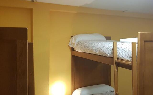 Hostel Rúa 35