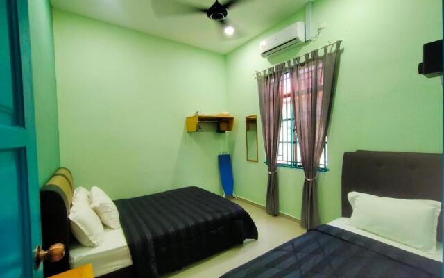 anjung ara suites and roomstays