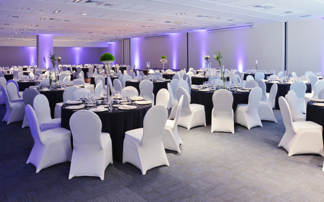 Radisson Blu Plaza El Bosque Santiago