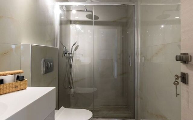 Bay View Suites