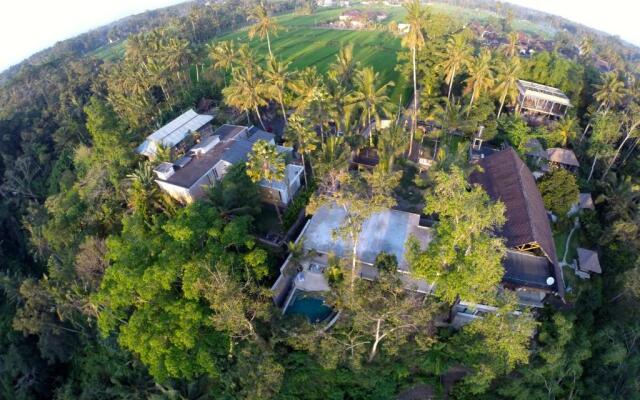 RiverView Gardens