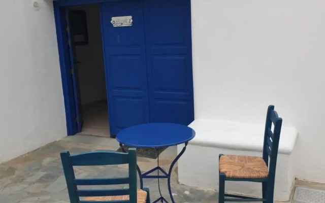 Mykonos Pro-care Suites
