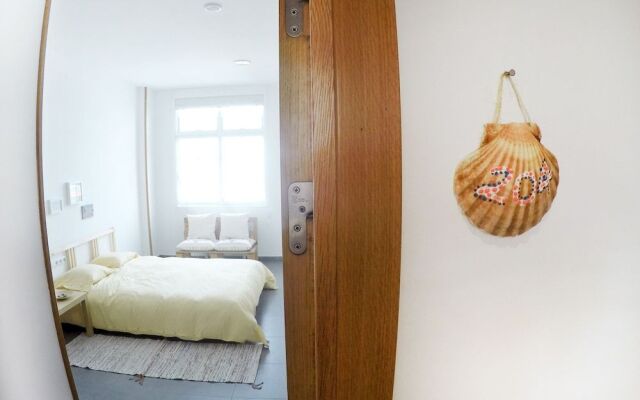 ArtSurfCamp