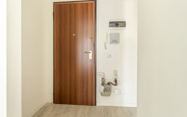 Alessia's Flat- Milano M3 Corvetto