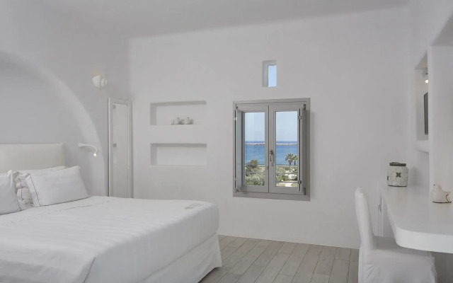 White Dunes Luxury Boutique Hotel