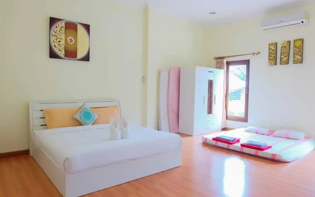 Tansita House