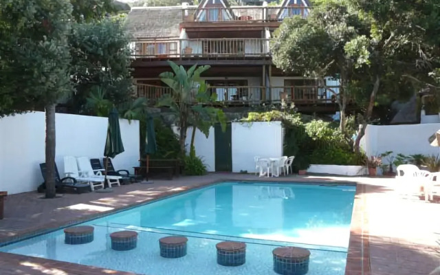 Crawfords Beach Lodge & Cabins