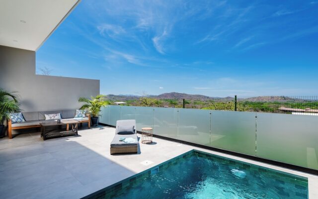 Ocean Villas - Luxury Ocean View Villas