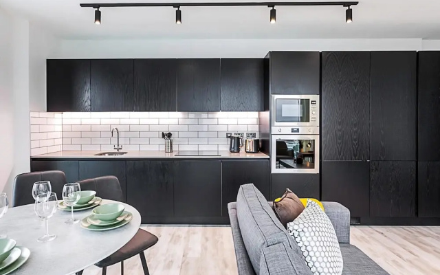 Icon Tower Flat II