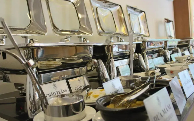 Huong Sen Annex Hotel