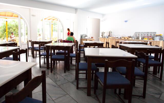 Polos Hotel