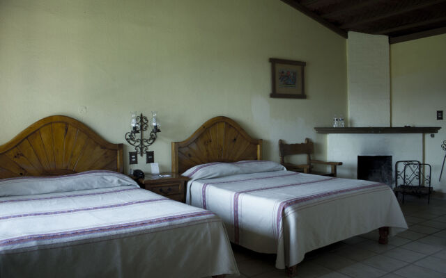 Hotel Pie de la Sierra