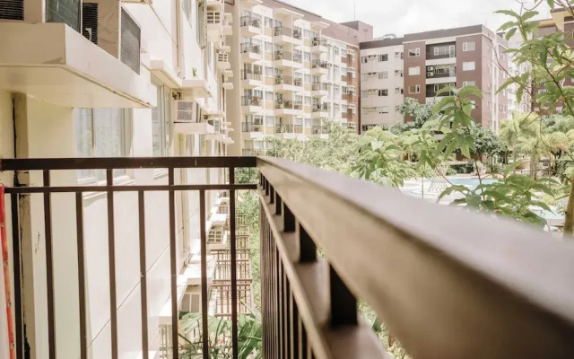 Spacious 1 Bedroom With a View