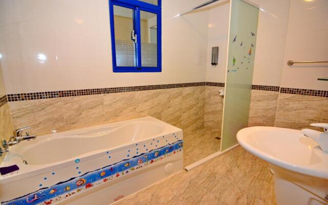 Santorini Music Family B&B