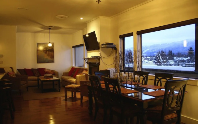 Alpenglow Penthouse by Revelstoke Vacations