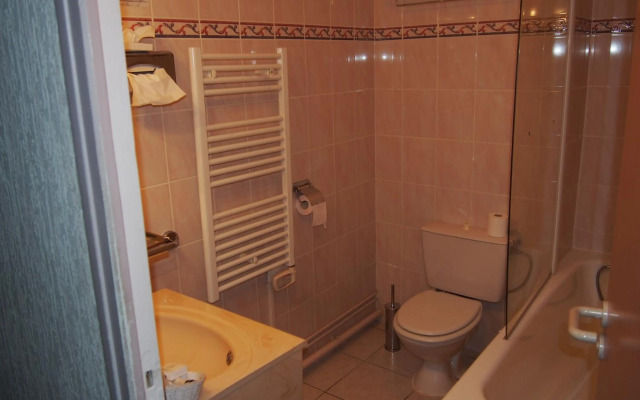 Le Val Saint Hilaire