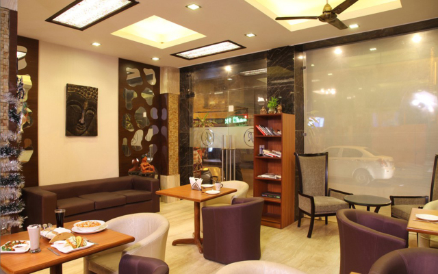Rupam Hotel