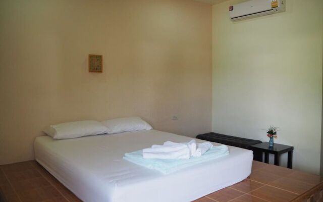 Chaofa Resort