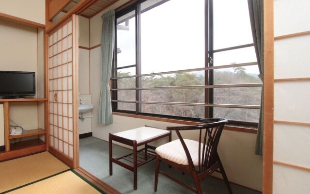 Kokumin Shukusha Enasansou