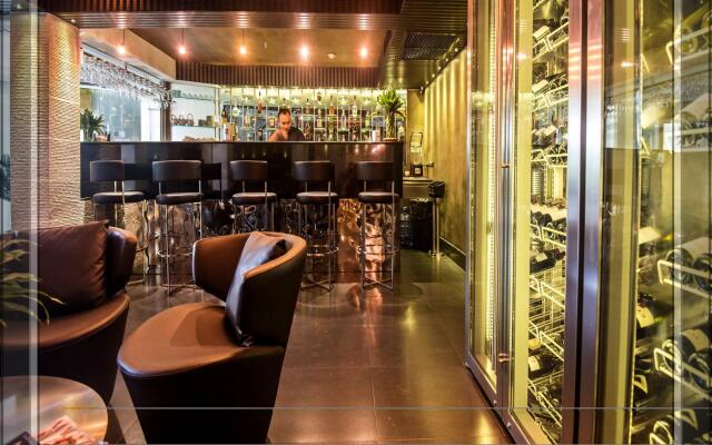 Sukhumvit Suites Hotel