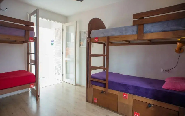 Garoa Hostel