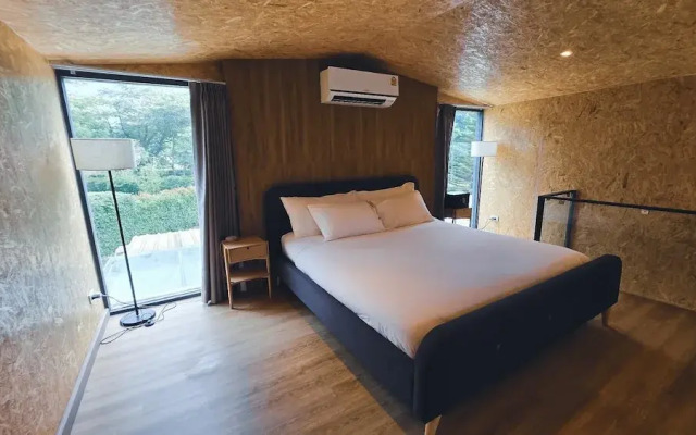 TheX10 PrivatePoolVilla & ResortKhaoYai