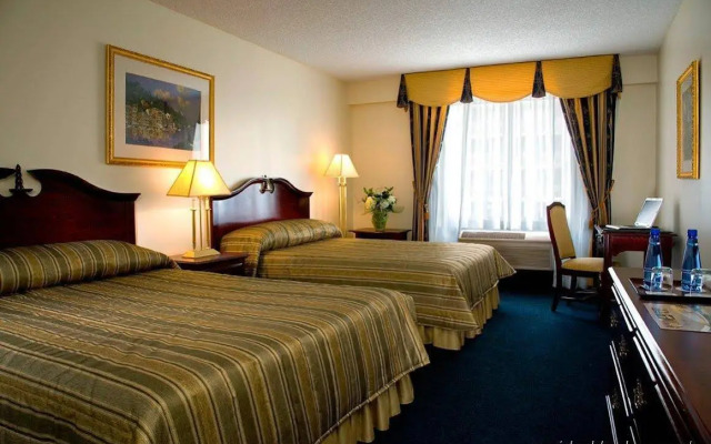 Le Nouvel Hotel