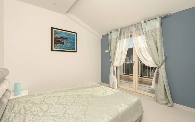 Sea Point I