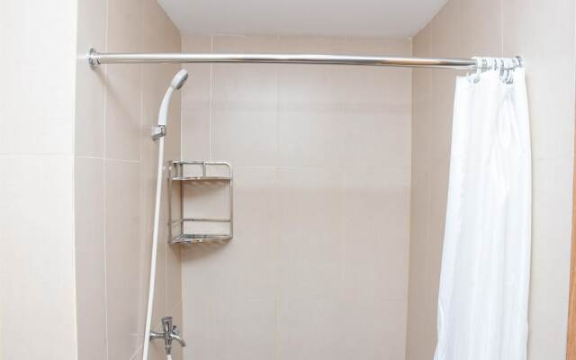 Comfort Studio at LRT City Jatibening Apartment