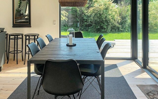 8 Person Holiday Home in Hornbaek-by Traum