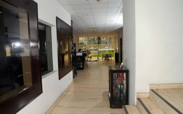 New Corpac Hotel