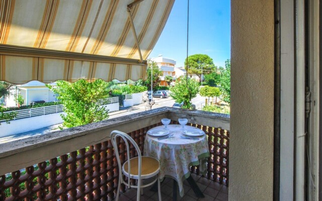 Nice Apartment in Marcelli With Wifi and 1 Bedrooms