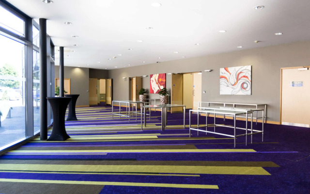 Radisson Blu Waterfront Hotel, Jersey