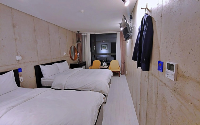 Hotel stay interview Jeju