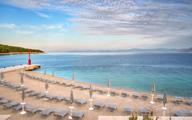 Grand hotel View