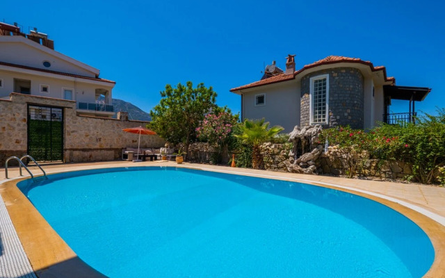 Infinity Flora Villa