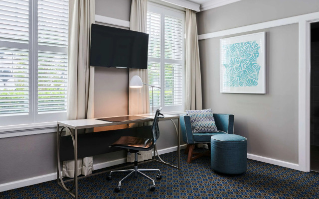 Hotel Kurrajong Canberra