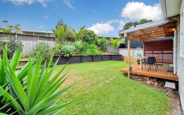 Sunny Grey Lynn Holiday Home