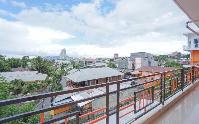 Oxy Townhouse by OYO Rooms