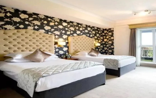 Fitzpatrick Castle Hotel