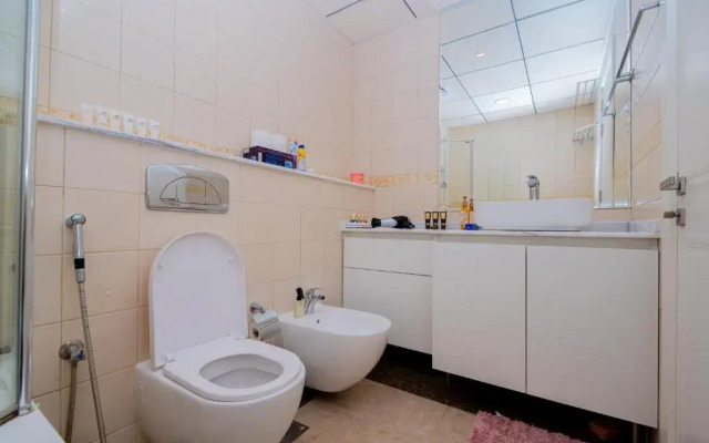 Full Apartment in Dubai Marina,80m from beach