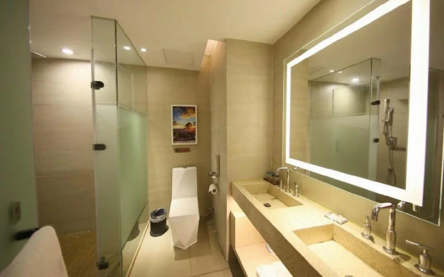 Lavande Hotel-Zhongshan Fu Hua Dao Branch