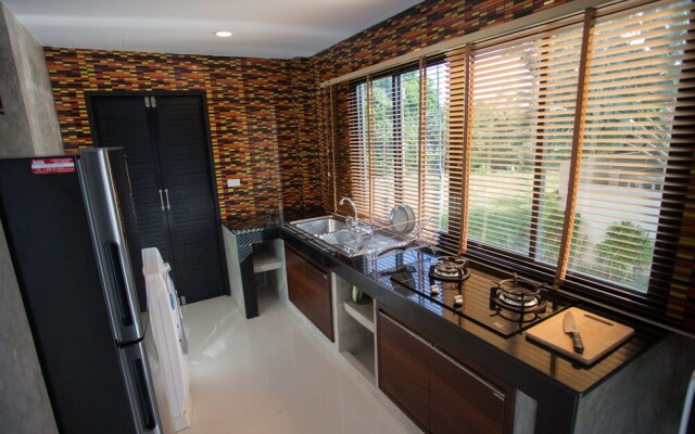 普吉岛玛丽别墅(Villa Marie)