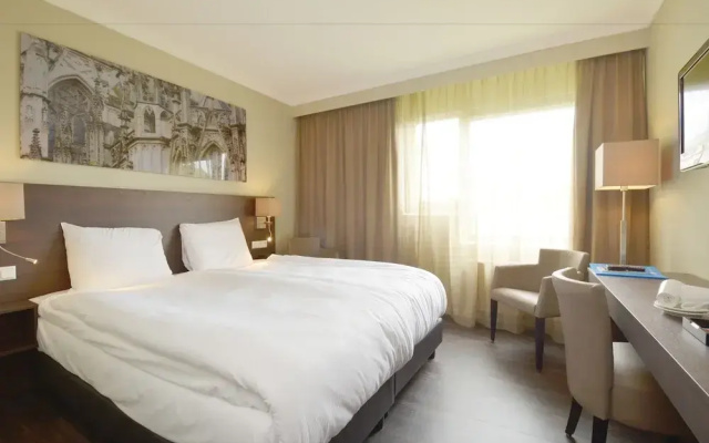Отель Fletcher Hotel-Restaurant 's-Hertogenbosch