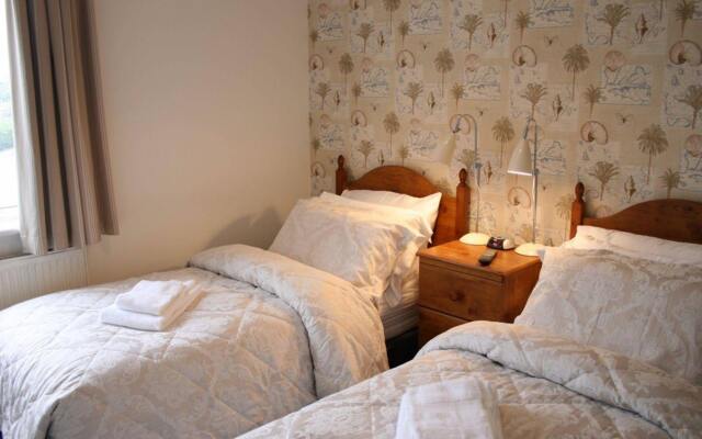 Overcliff Lodge