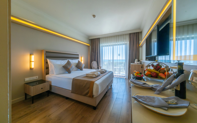 Aydinbey King's Palace & Spa -Ultra All Inclusive