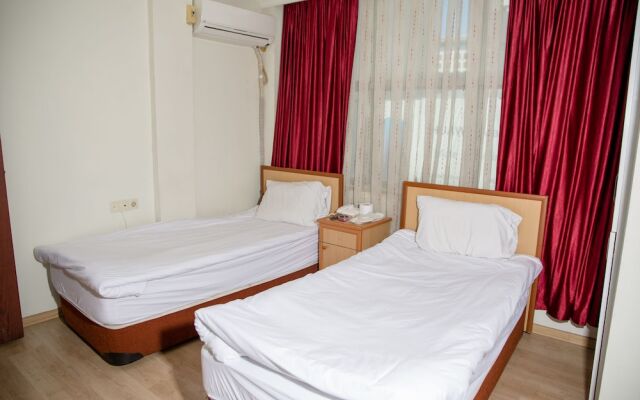 Gumus Otel